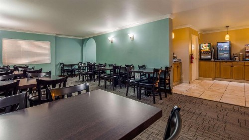 Best Western PLUS La Mesa San Diego - image 5