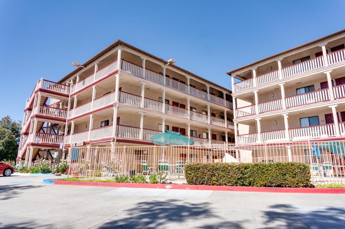 Heritage Inn La Mesa - main image