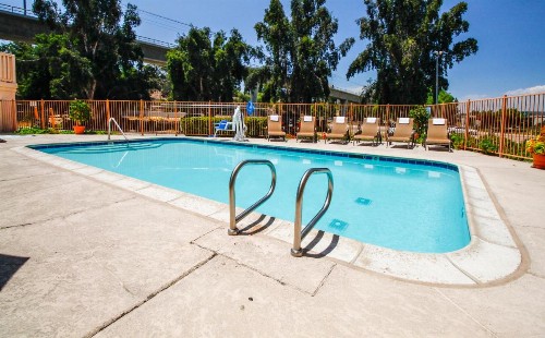 Heritage Inn La Mesa - image 3