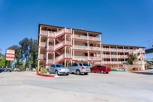 Heritage Inn La Mesa - image 5