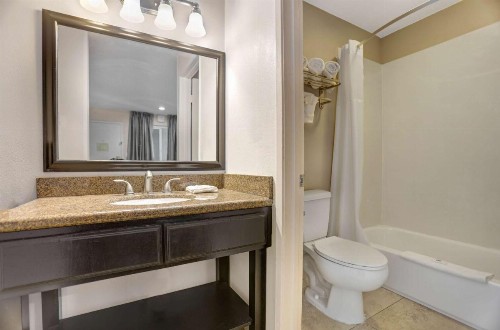 Motel 6-La Mesa CA - image 20