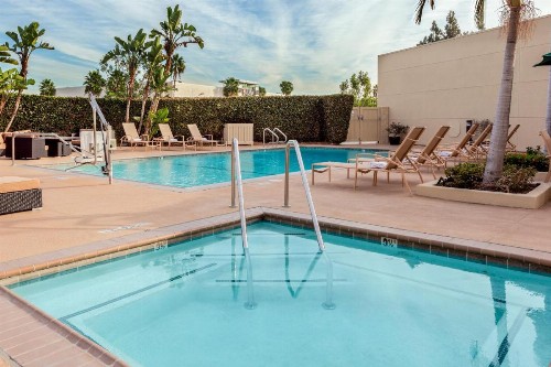 Holiday Inn La Mirada near Anaheim an IHG Hotel - image 2
