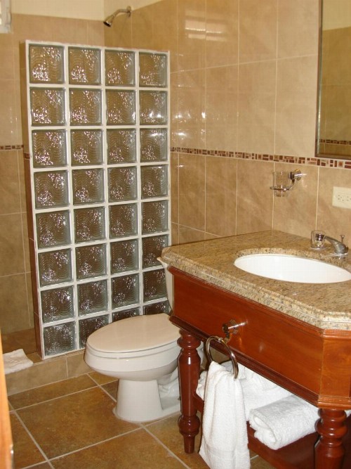 Parador Turtle Bay Inn - image 7