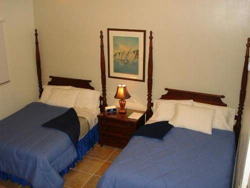 Parador Turtle Bay Inn - image 8