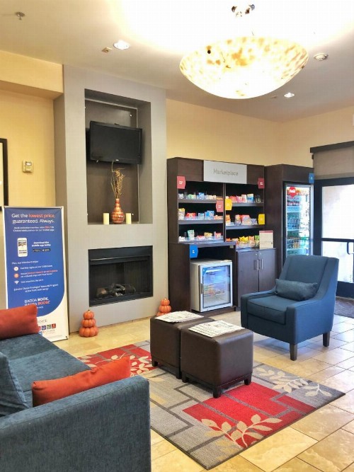 Comfort Suites Near City of Industry - Los Angeles - image 2