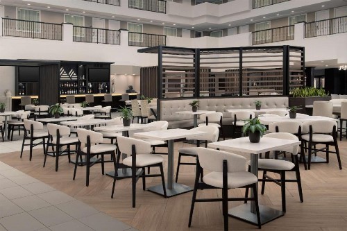 Embassy Suites La Quinta Hotel & Spa - image 12
