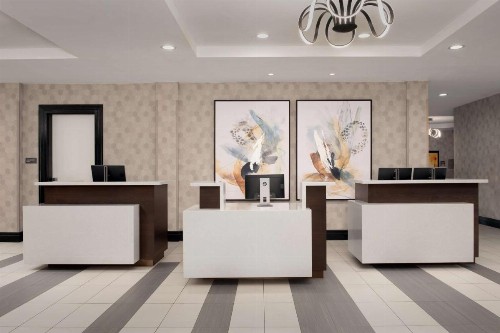 Embassy Suites La Quinta Hotel & Spa - image 3