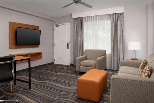 Embassy Suites La Quinta Hotel & Spa - image 36