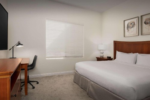 Embassy Suites La Quinta Hotel & Spa - image 47