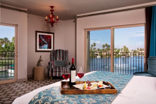 The Chateau at Lake La Quinta - image 25