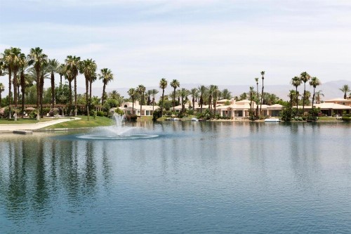 The Chateau at Lake La Quinta - image 28