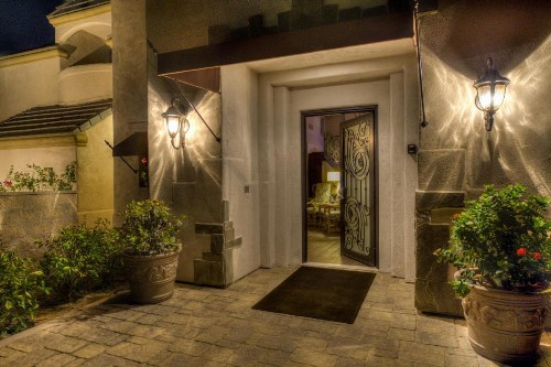 The Chateau at Lake La Quinta - image 7