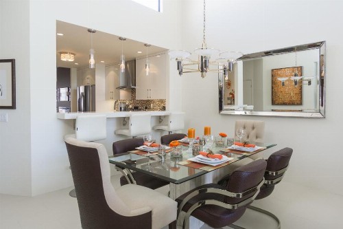 Designer Palm Springs Condo - image 2