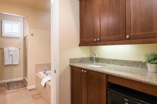 48756 Legacy Drive Condo - image 6