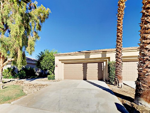 Oak Tree Condominium - image 7