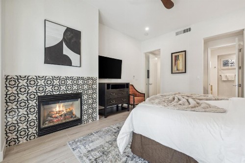 (T21) Lux Villa With Fountain View Condo - image 6