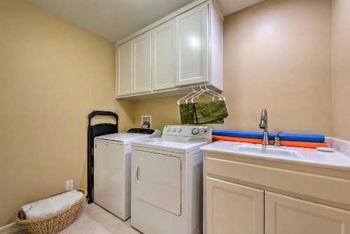 Condo on Golf Course Walk to Coachella&Stagecoach - image 12