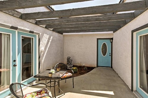 Private House with Fire Pit by Old Town and Golfing! - image 12