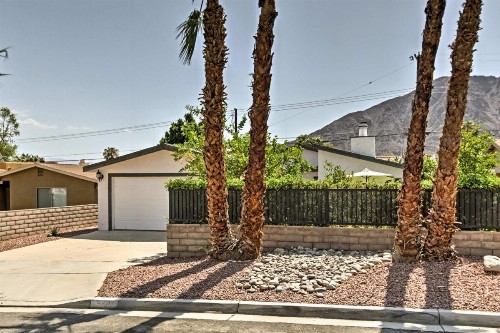 Private House with Fire Pit by Old Town and Golfing! - image 8