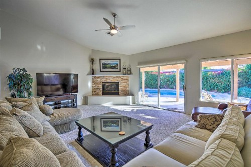 La Quinta Home w/Pvt. Pool - 6 Mi to Polo Grounds! - image 1