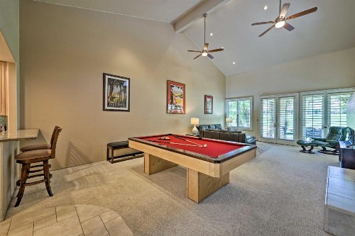La Quinta Resort Escape with Golf Course Views! - image 6