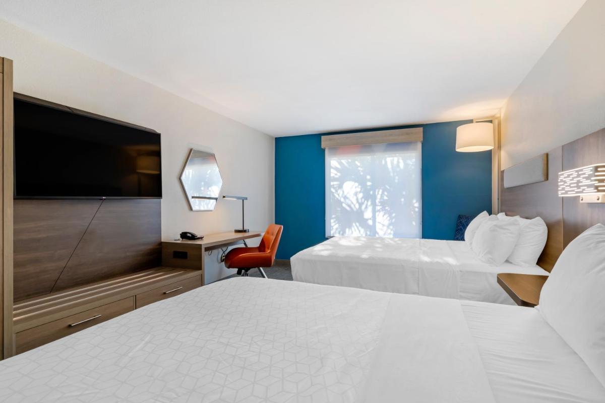 Holiday Inn Express Hotel & Suites - The Villages an IHG Hotel - image 7