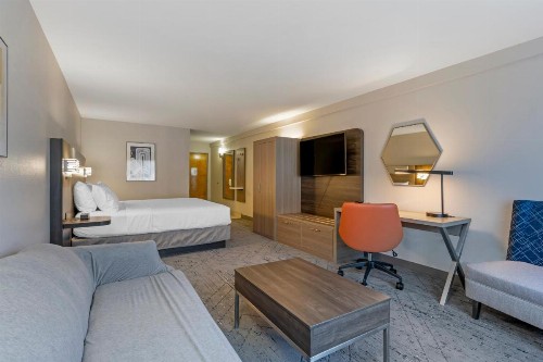 Holiday Inn Express Hotel & Suites - The Villages an IHG Hotel - image 8