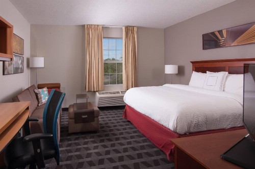 TownePlace Suites The Villages - image 7