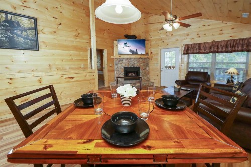 651 Country Oaks Dr Cabin - image 8