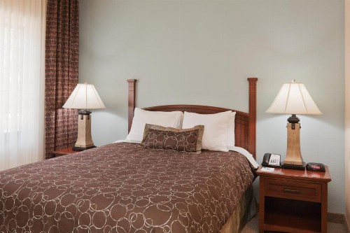 Staybridge Suites Lafayette-Airport an IHG Hotel - image 14