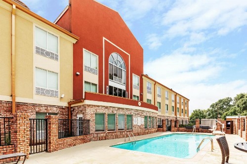 Holiday Inn Express Hotel & Suites Lafayette South an IHG Hotel - image 21