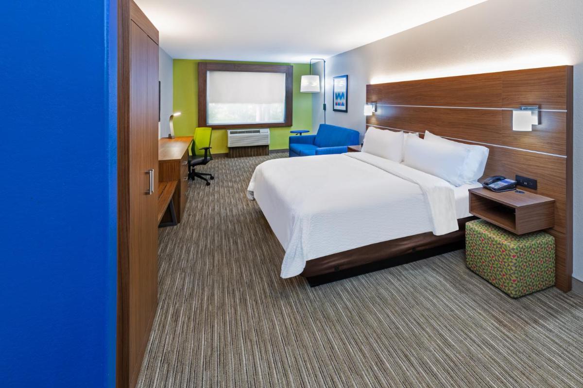 Holiday Inn Express Hotel & Suites Lafayette South an IHG Hotel - image 3