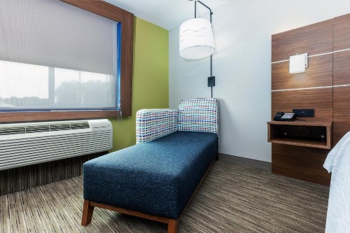 Holiday Inn Express Hotel & Suites Lafayette South an IHG Hotel - image 31
