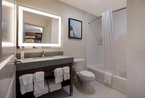 Candlewood Suites Lafayette an IHG Hotel - image 18