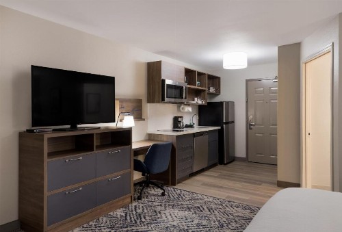 Candlewood Suites Lafayette an IHG Hotel - image 32
