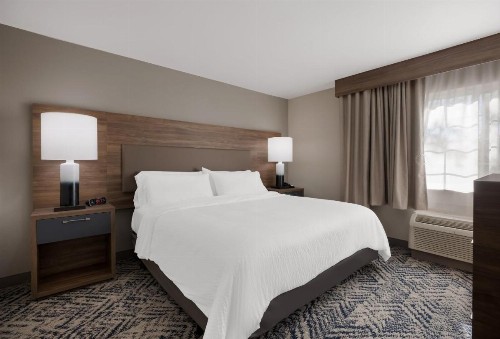 Candlewood Suites Lafayette an IHG Hotel - image 39
