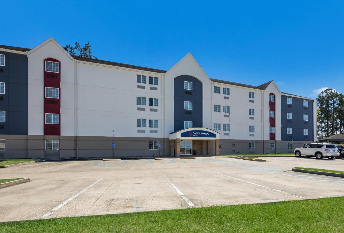 Candlewood Suites Lafayette an IHG Hotel - image 6