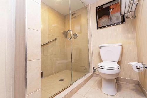 DoubleTree by Hilton Lafayette - image 12