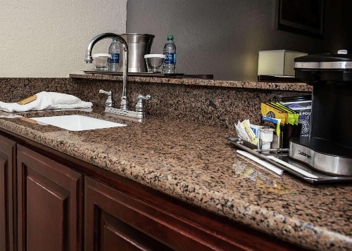 DoubleTree by Hilton Lafayette - image 21