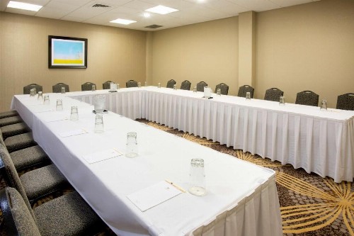 DoubleTree by Hilton Lafayette - image 35