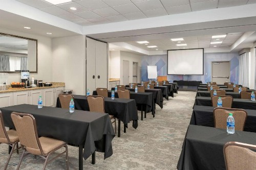 Hilton Garden Inn Lafayette/Cajundome - image 37