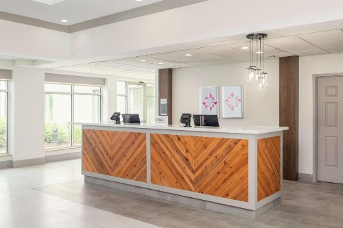 Hilton Garden Inn Lafayette/Cajundome - image 5