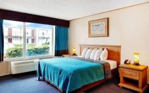 Days Inn by Wyndham Lafayette Near Lafayette Airport - image 15