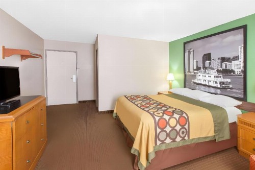 Super 8 by Wyndham Lafayette LA - image 8
