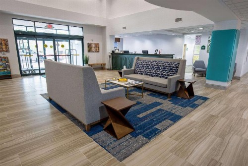 Wingate by Wyndham Lafayette Airport - image 6