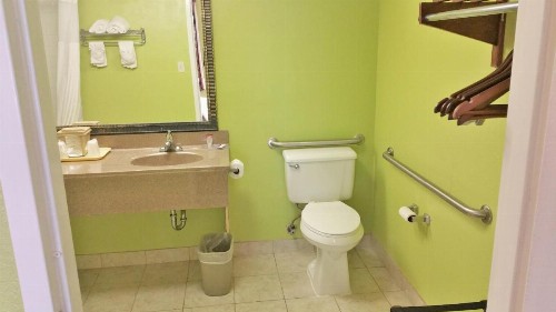 Motel 6-Lafayette LA - image 22