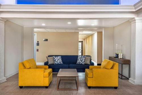 Baymont by Wyndham Lafayette Airport - image 14