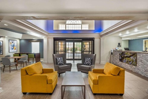Baymont by Wyndham Lafayette Airport