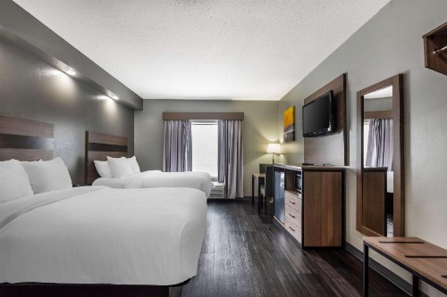 Baymont by Wyndham Lafayette Airport - image 40