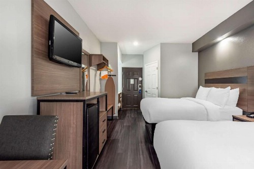 Baymont by Wyndham Lafayette Airport - image 44